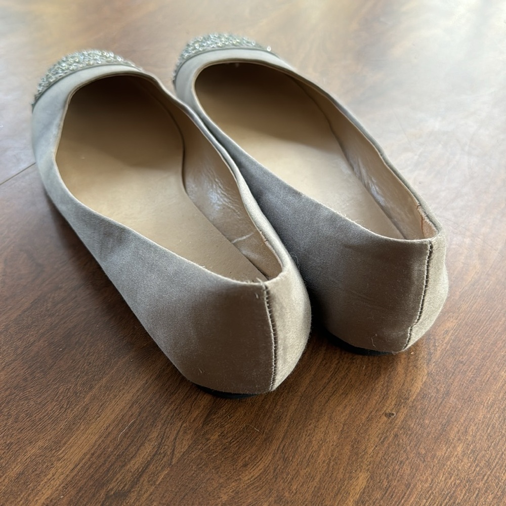 Talbots flats - Picture 3 of 3
